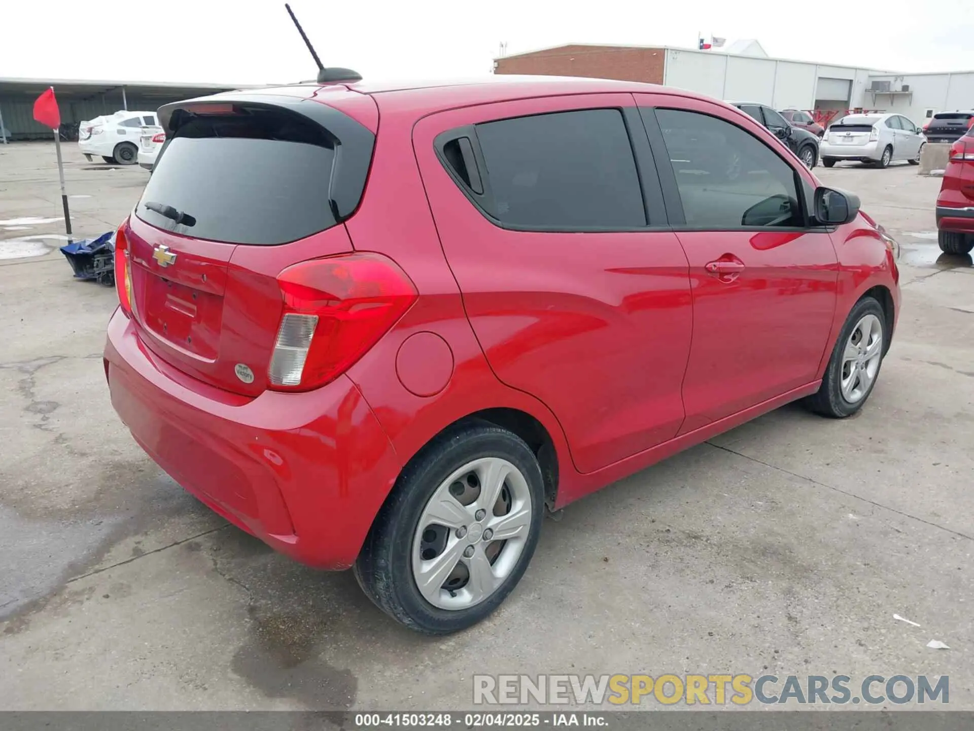 4 fotografías del automóvil dañado KL8CB6SA9LC414437 CHEVROLET SPARK 2020