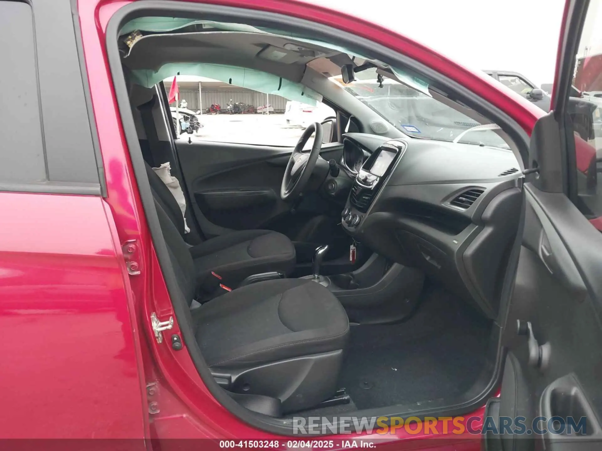 5 fotografías del automóvil dañado KL8CB6SA9LC414437 CHEVROLET SPARK 2020