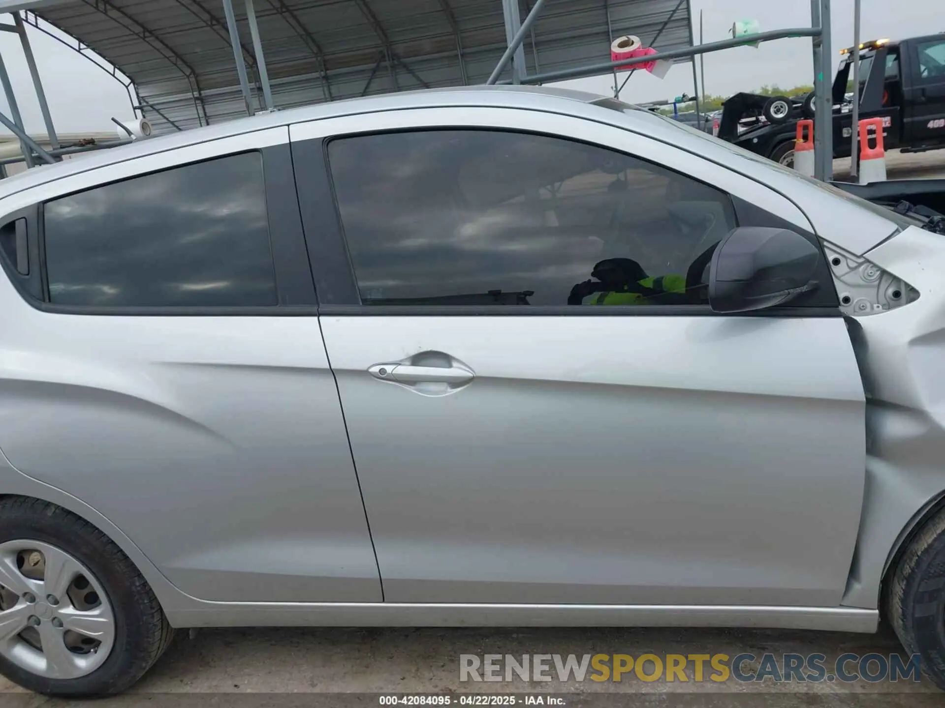 13 fotografías del automóvil dañado KL8CB6SA9LC418701 CHEVROLET SPARK 2020