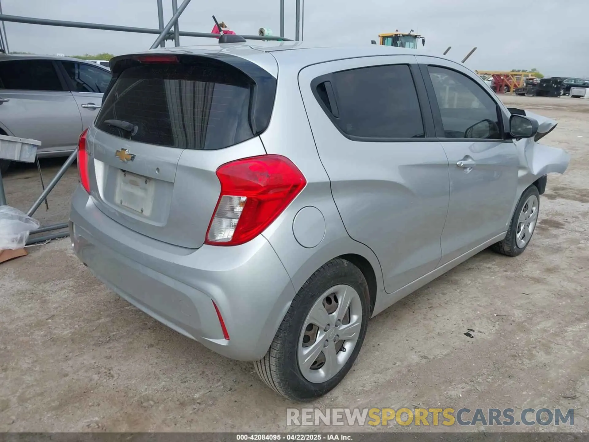 4 fotografías del automóvil dañado KL8CB6SA9LC418701 CHEVROLET SPARK 2020