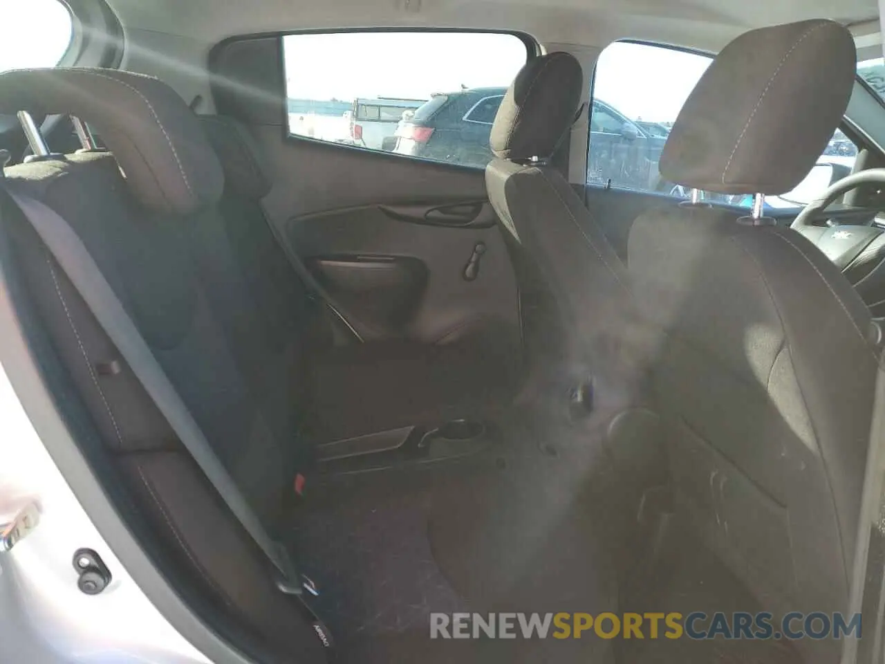 10 fotografías del automóvil dañado KL8CB6SAXLC407609 CHEVROLET SPARK 2020