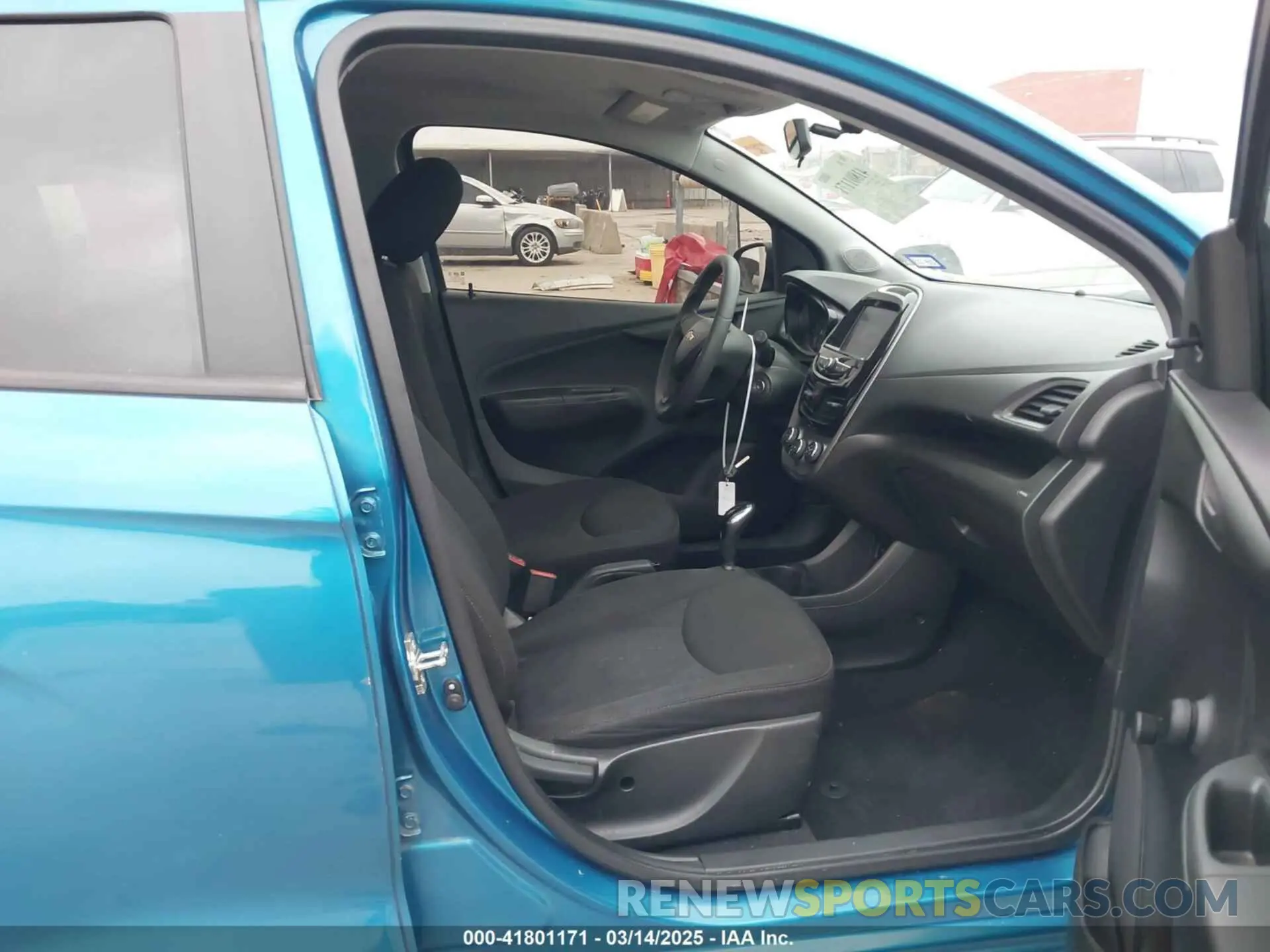 5 fotografías del automóvil dañado KL8CB6SAXLC422370 CHEVROLET SPARK 2020