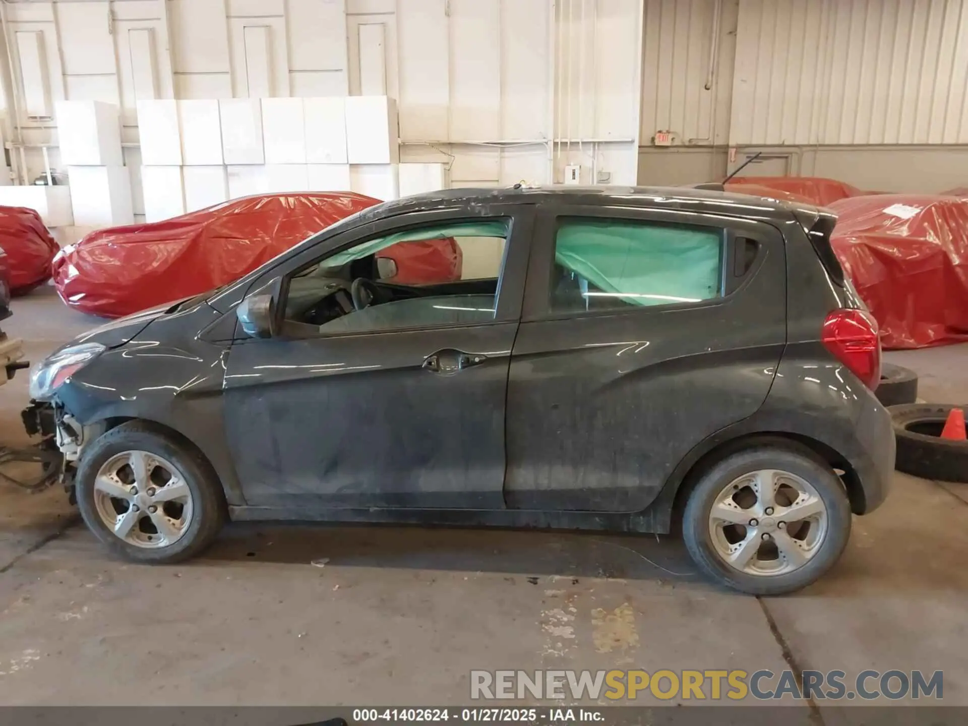 14 fotografías del automóvil dañado KL8CB6SAXLC468460 CHEVROLET SPARK 2020