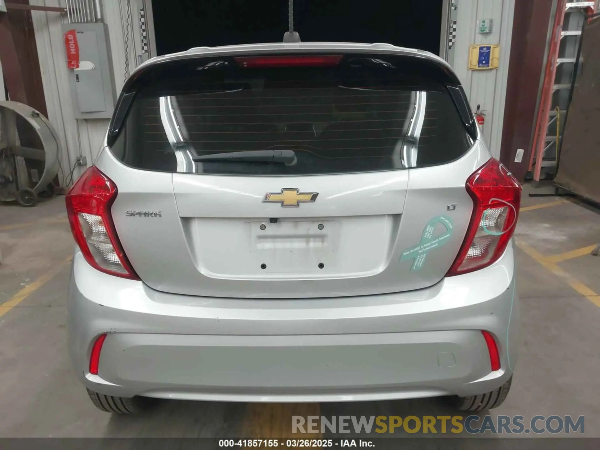 16 fotografías del automóvil dañado KL8CC6SA7LC473449 CHEVROLET SPARK 2020