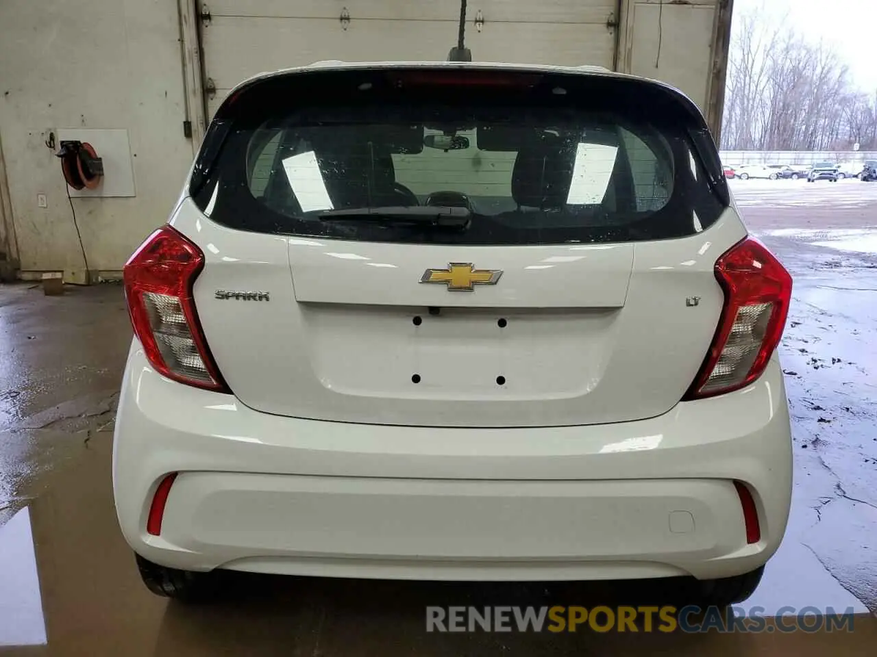 6 fotografías del automóvil dañado KL8CD6SA0LC447286 CHEVROLET SPARK 2020