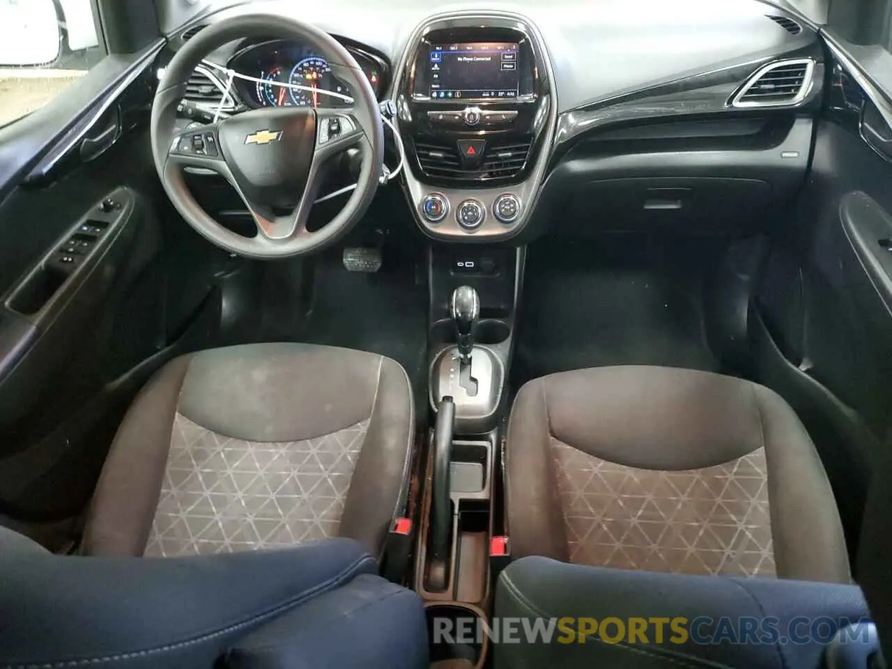 8 fotografías del automóvil dañado KL8CD6SA0LC447286 CHEVROLET SPARK 2020