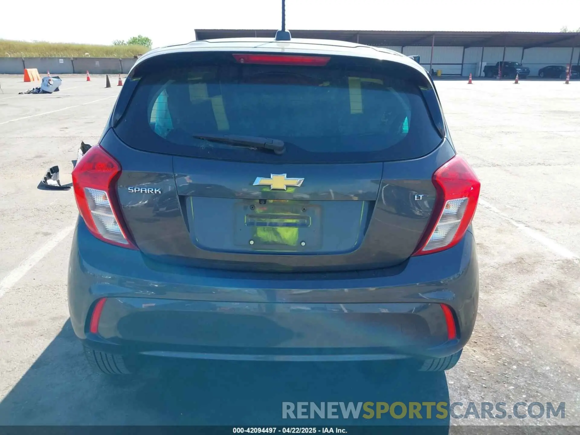 17 fotografías del automóvil dañado KL8CD6SA0LC447479 CHEVROLET SPARK 2020