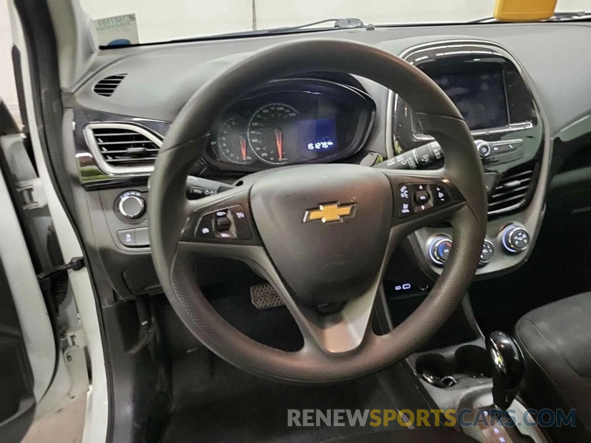 20 fotografías del automóvil dañado KL8CD6SA0LC475363 CHEVROLET SPARK 2020