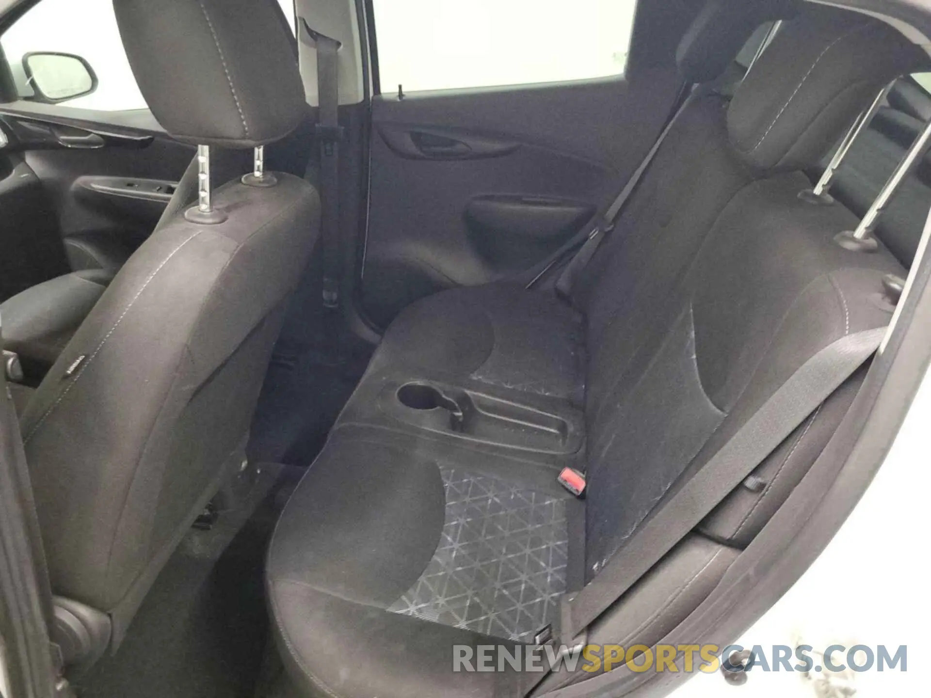 6 fotografías del automóvil dañado KL8CD6SA0LC475363 CHEVROLET SPARK 2020