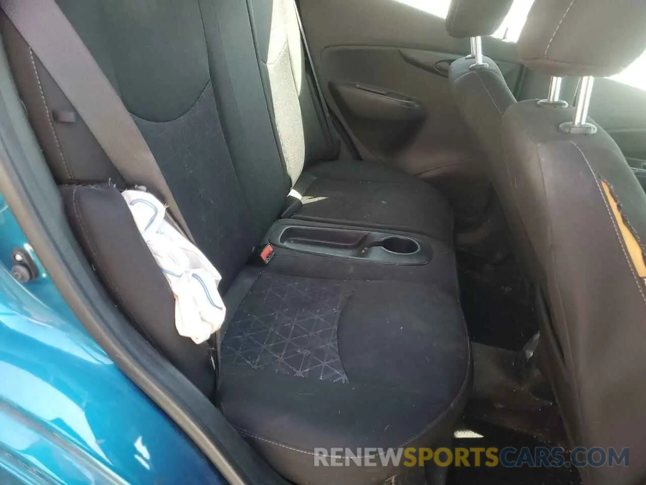 11 fotografías del automóvil dañado KL8CD6SA1LC406908 CHEVROLET SPARK 2020