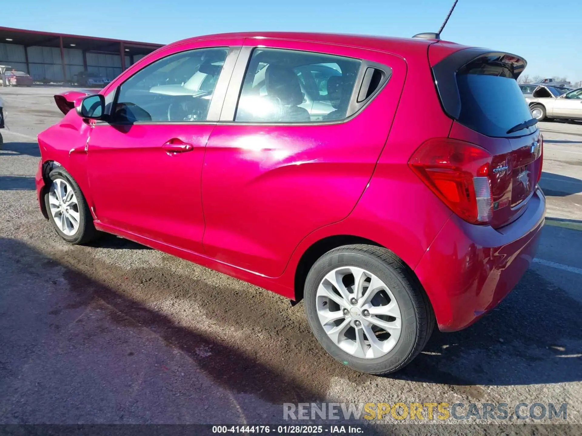 3 fotografías del automóvil dañado KL8CD6SA1LC451816 CHEVROLET SPARK 2020