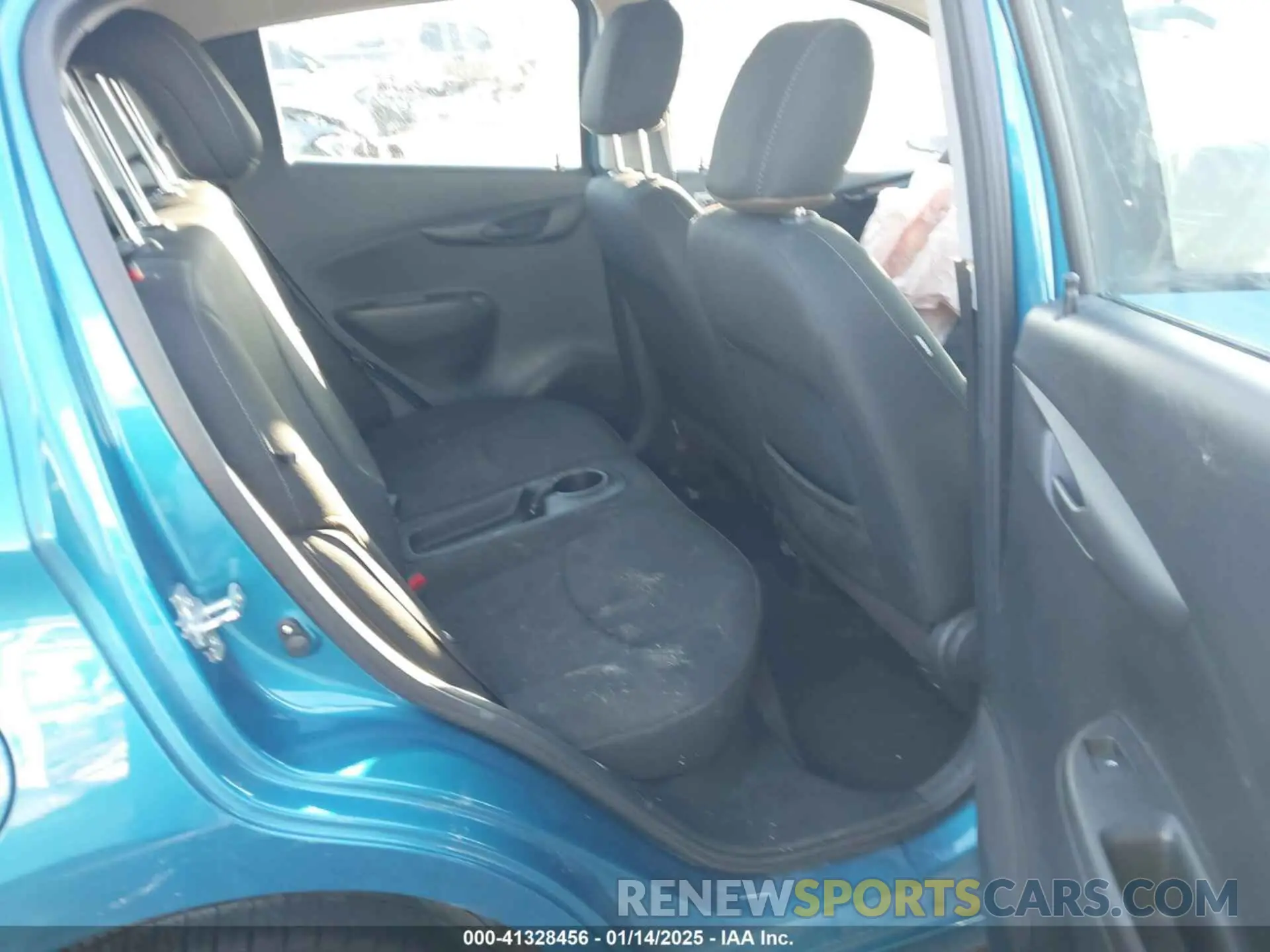 8 fotografías del automóvil dañado KL8CD6SA1LC454652 CHEVROLET SPARK 2020