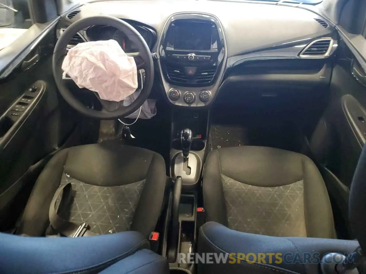 8 fotografías del automóvil dañado KL8CD6SA2LC405153 CHEVROLET SPARK 2020