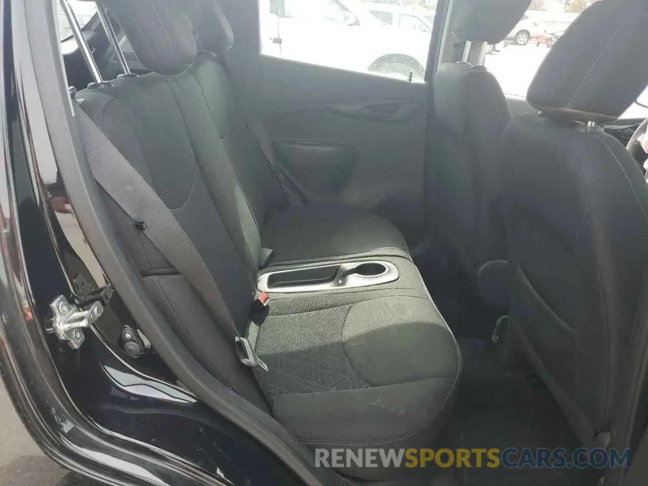 11 fotografías del automóvil dañado KL8CD6SA2LC430067 CHEVROLET SPARK 2020
