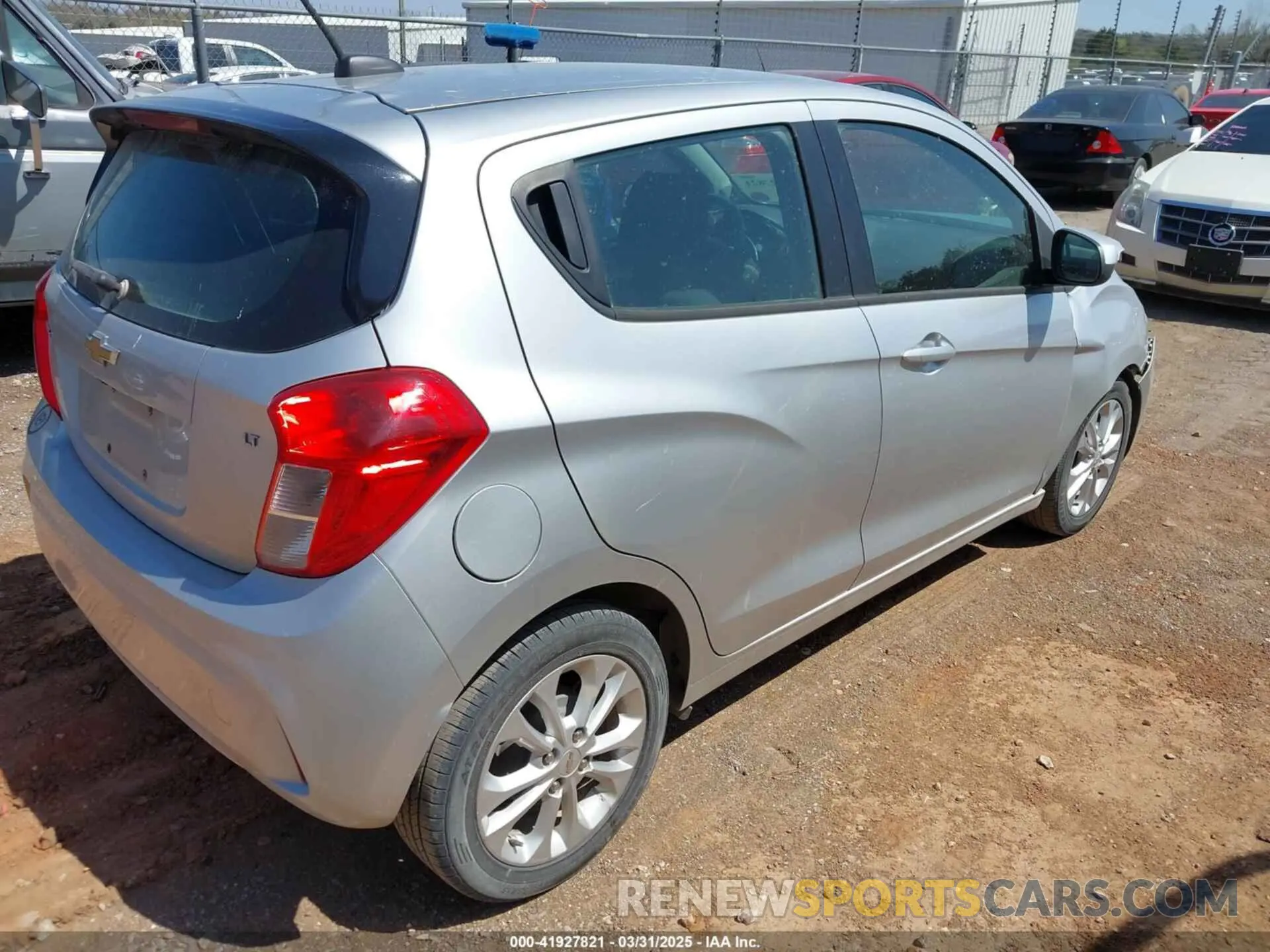 4 fotografías del automóvil dañado KL8CD6SA2LC450366 CHEVROLET SPARK 2020