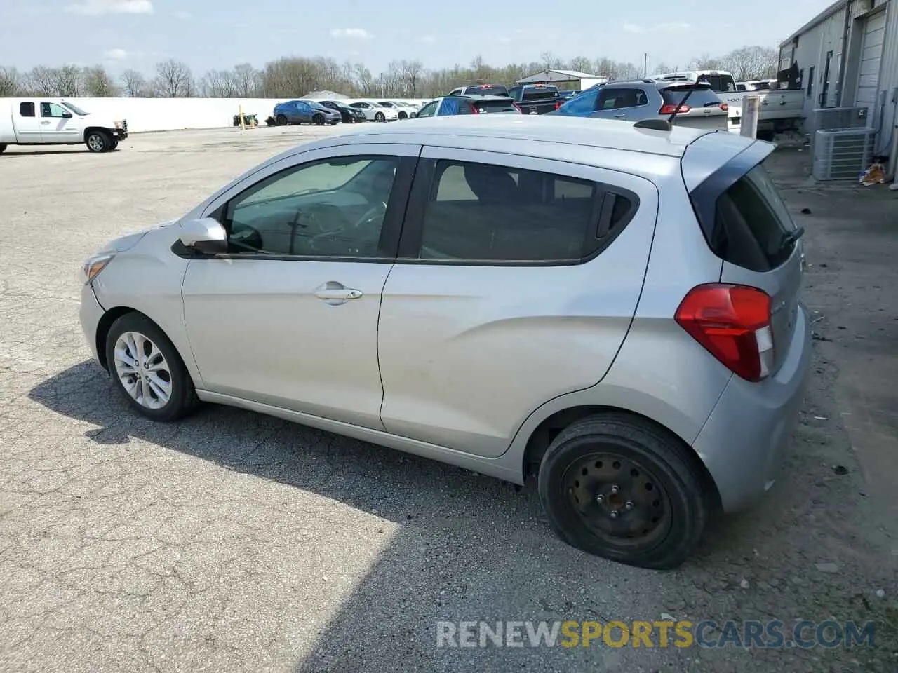 2 fotografías del automóvil dañado KL8CD6SA3LC439022 CHEVROLET SPARK 2020
