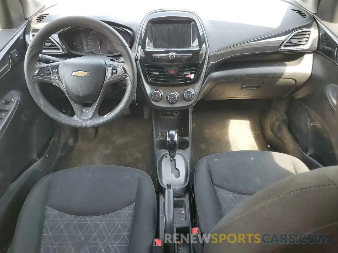 8 fotografías del automóvil dañado KL8CD6SA3LC439022 CHEVROLET SPARK 2020