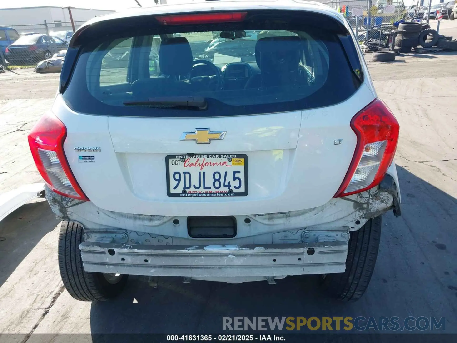 17 fotografías del automóvil dañado KL8CD6SA3LC441935 CHEVROLET SPARK 2020