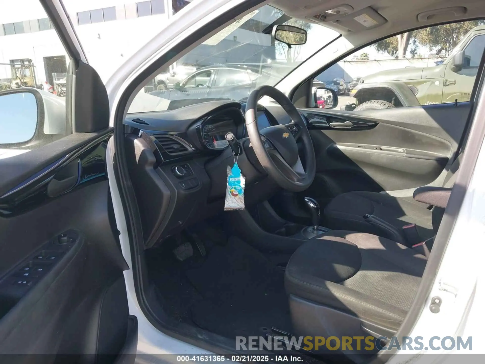 21 fotografías del automóvil dañado KL8CD6SA3LC441935 CHEVROLET SPARK 2020