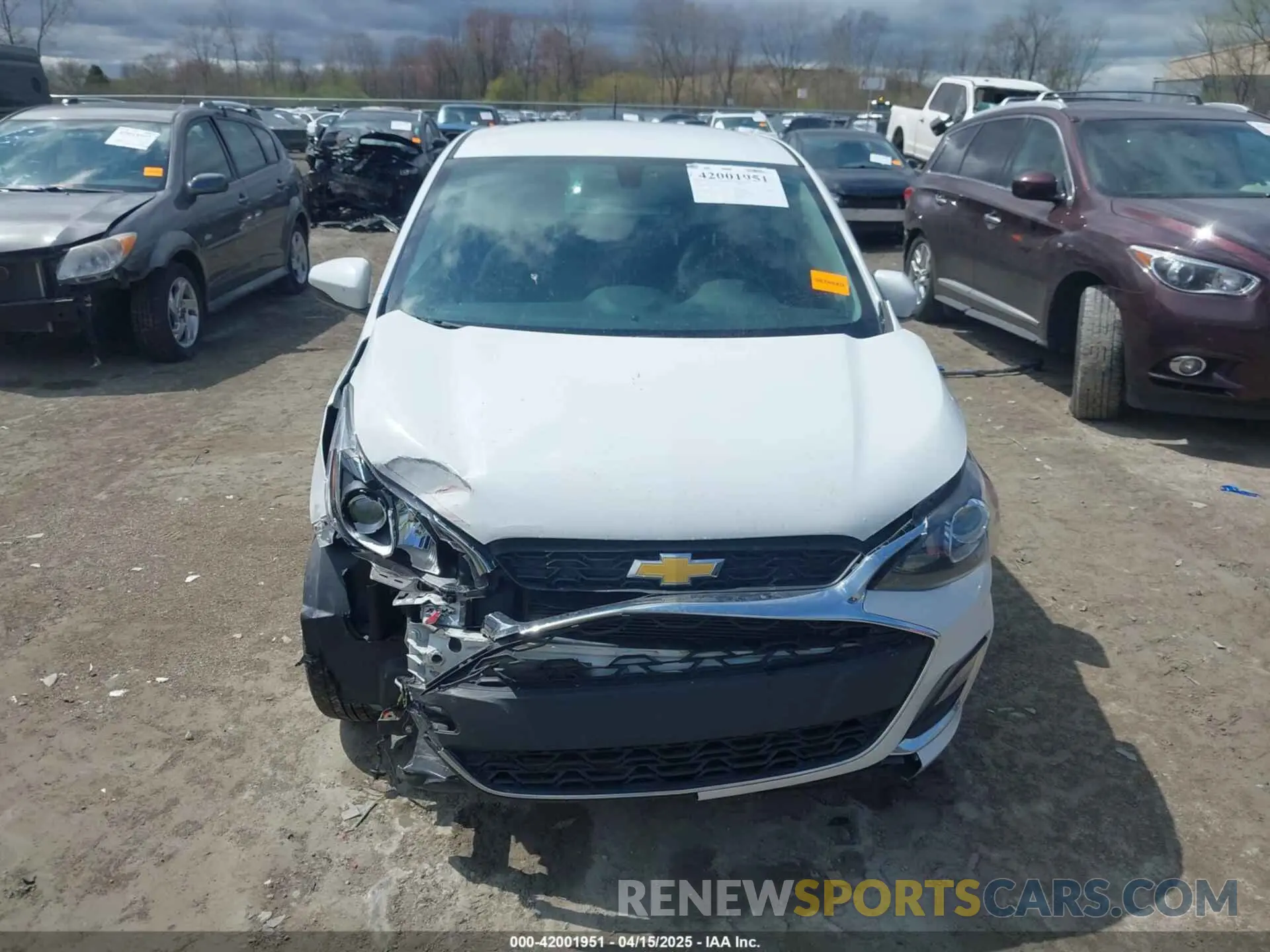 12 fotografías del automóvil dañado KL8CD6SA3LC447220 CHEVROLET SPARK 2020