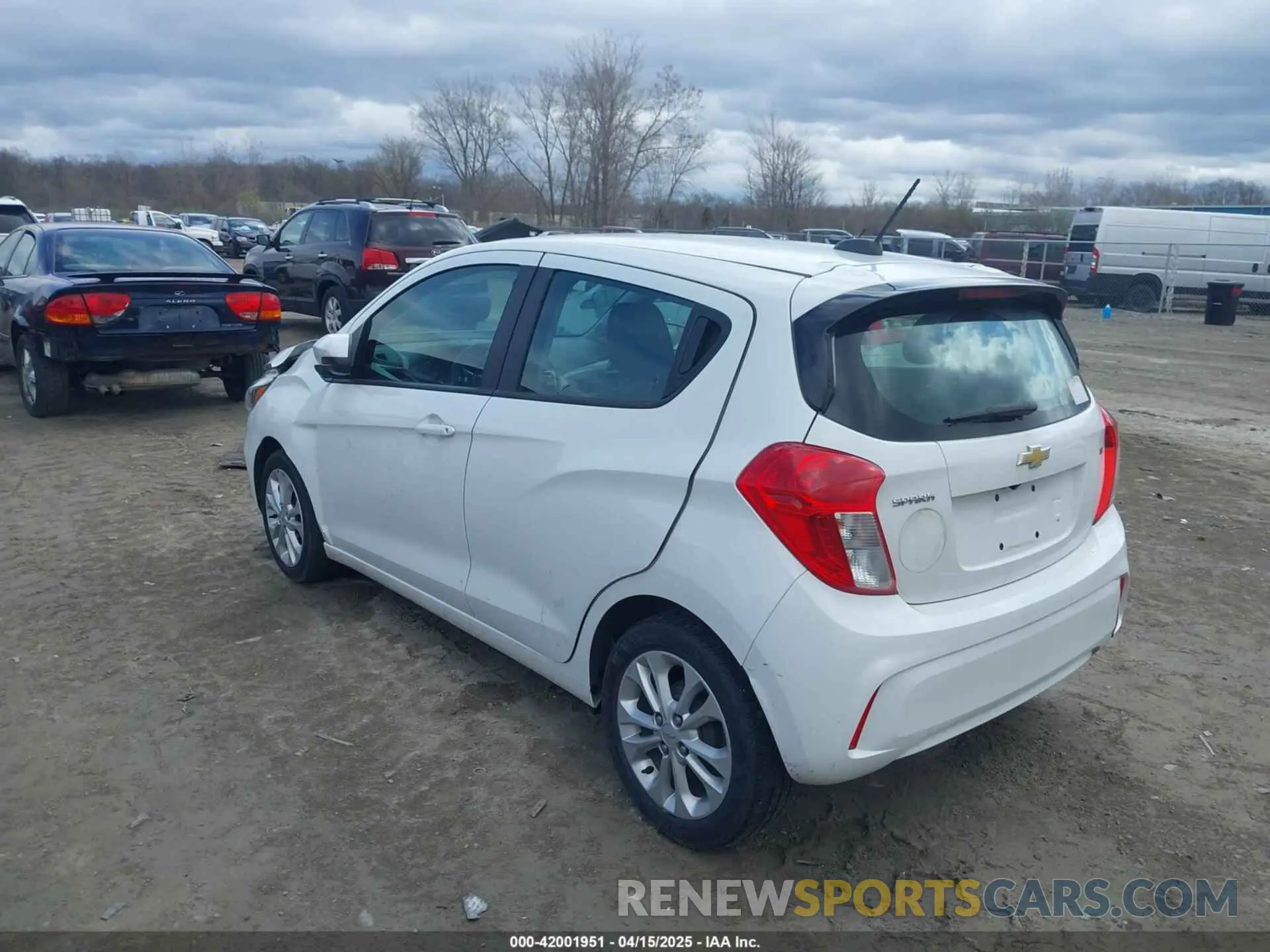 3 fotografías del automóvil dañado KL8CD6SA3LC447220 CHEVROLET SPARK 2020