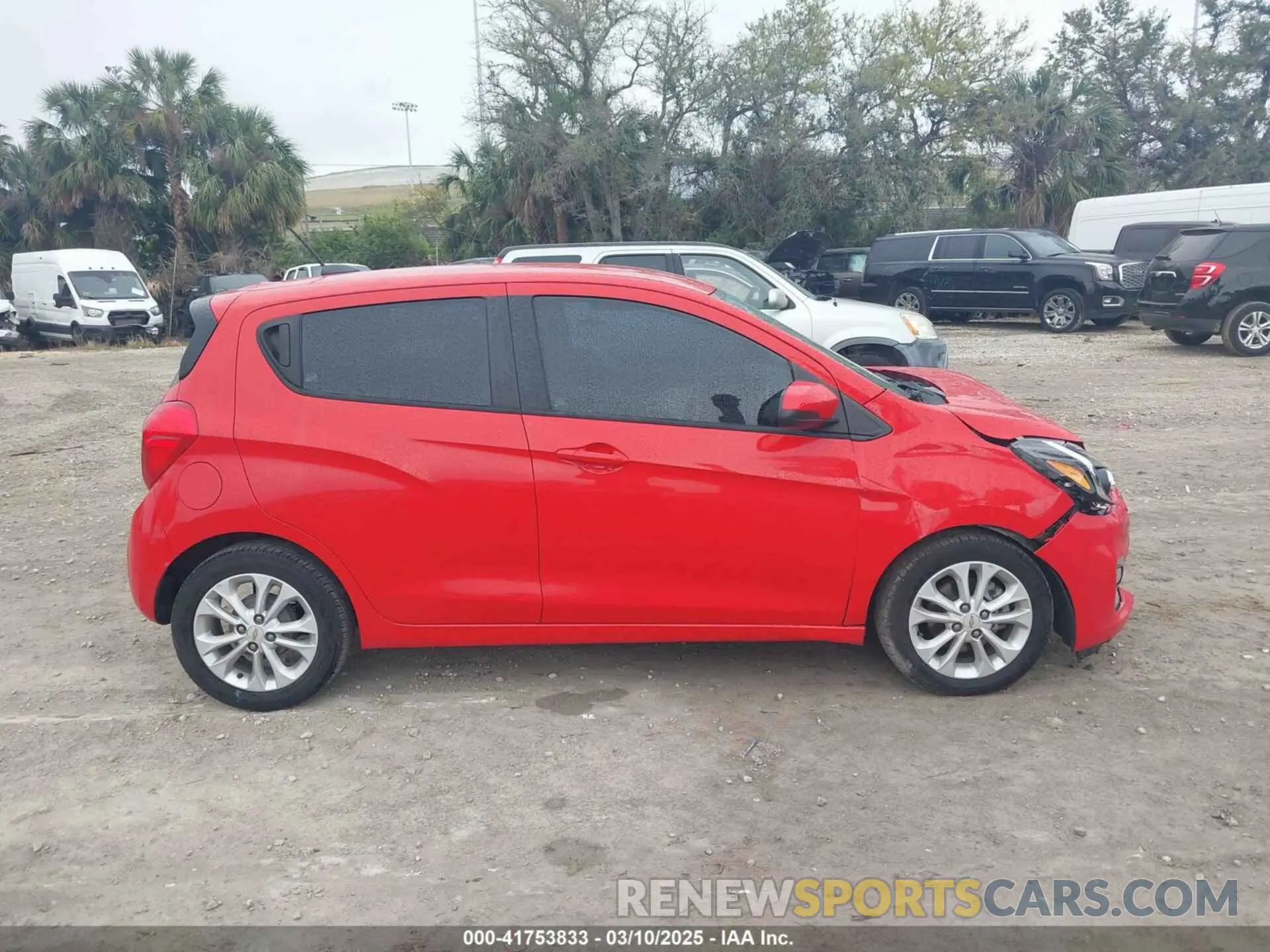 13 fotografías del automóvil dañado KL8CD6SA4LC429471 CHEVROLET SPARK 2020