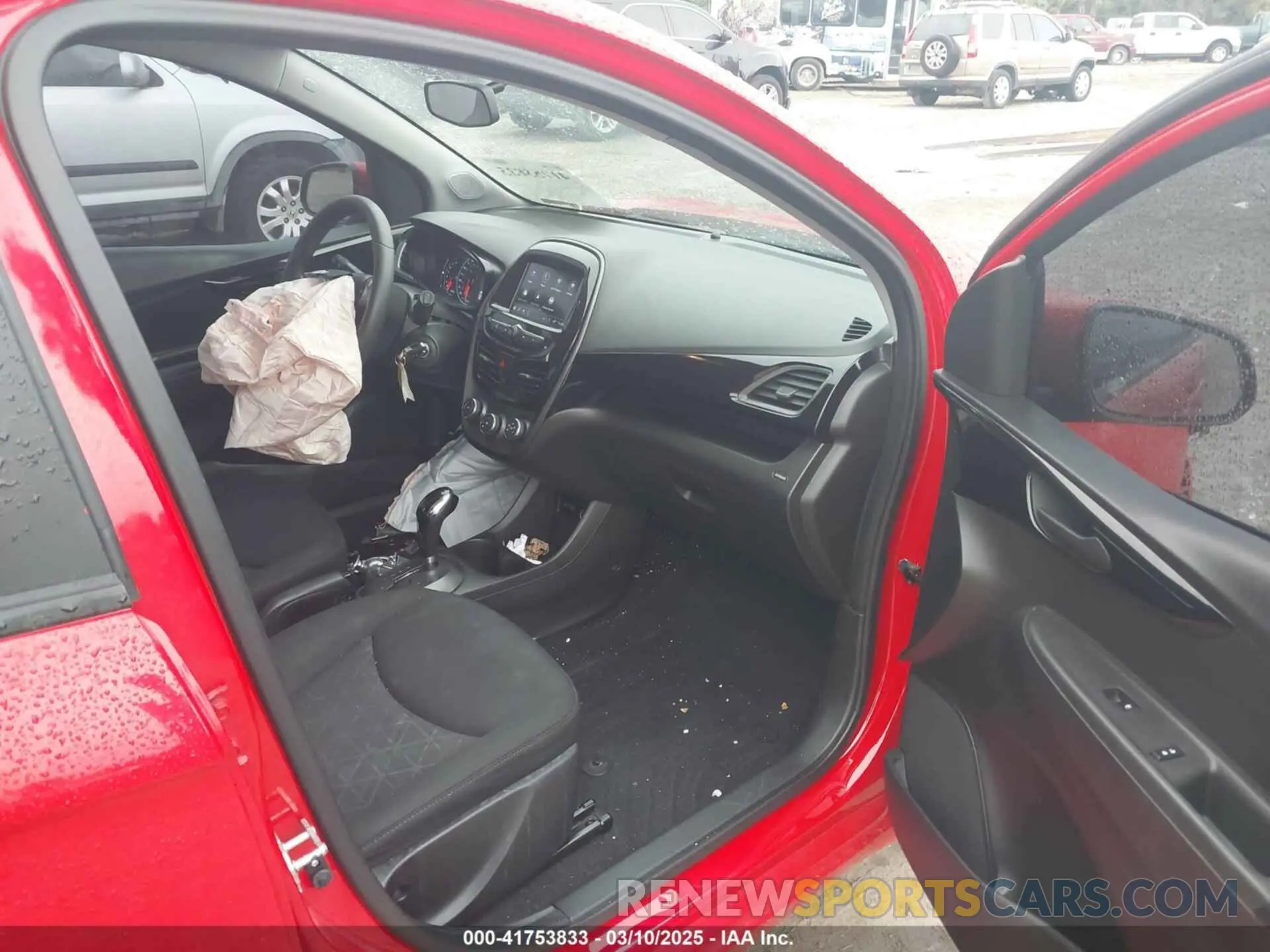 5 fotografías del automóvil dañado KL8CD6SA4LC429471 CHEVROLET SPARK 2020