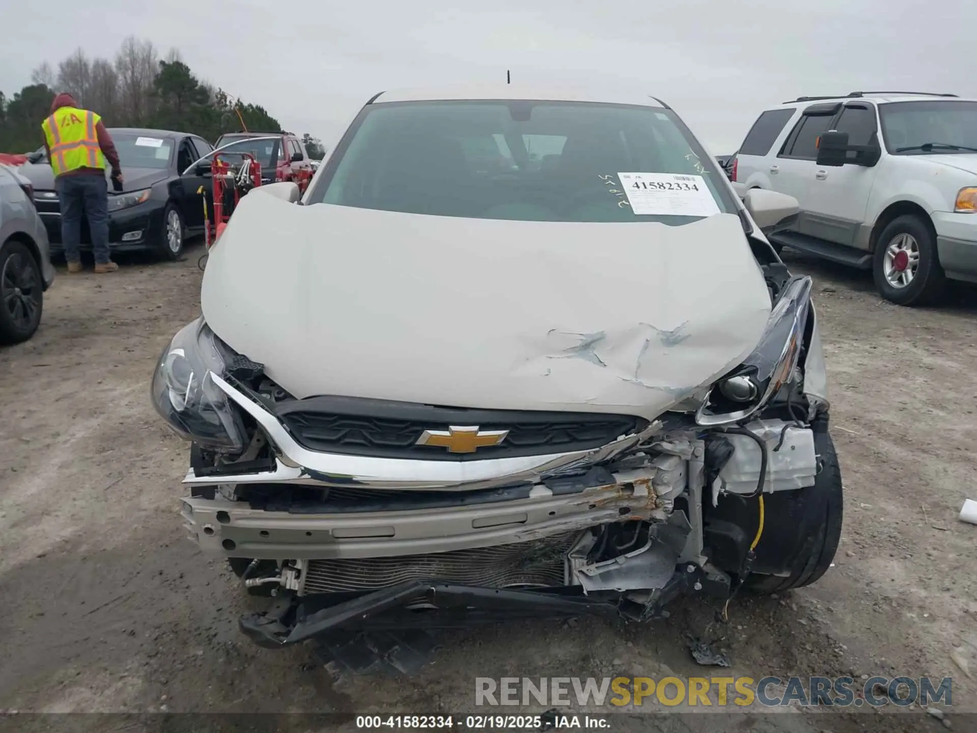 13 fotografías del automóvil dañado KL8CD6SA4LC476712 CHEVROLET SPARK 2020