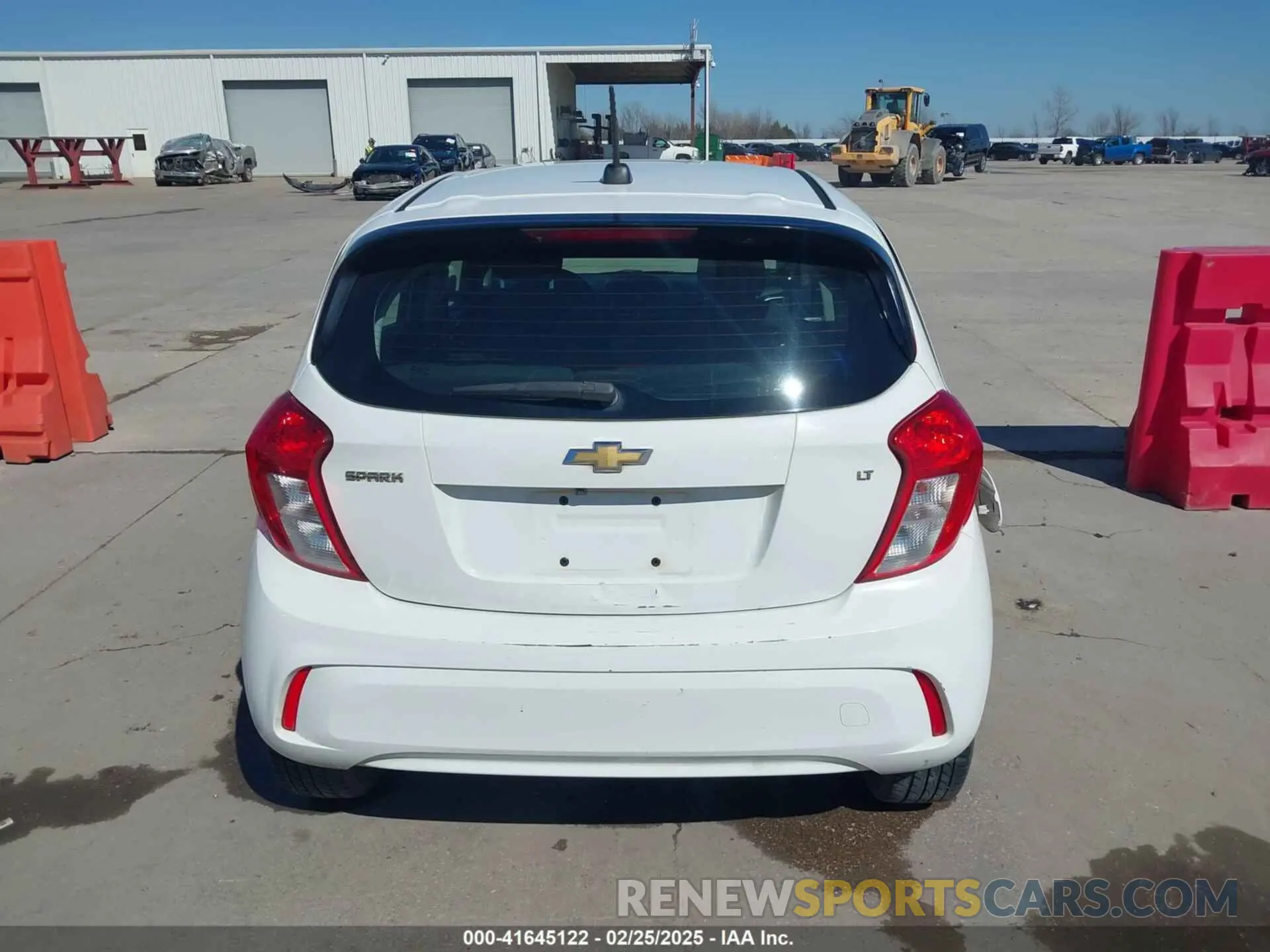 16 fotografías del automóvil dañado KL8CD6SA5LC427759 CHEVROLET SPARK 2020