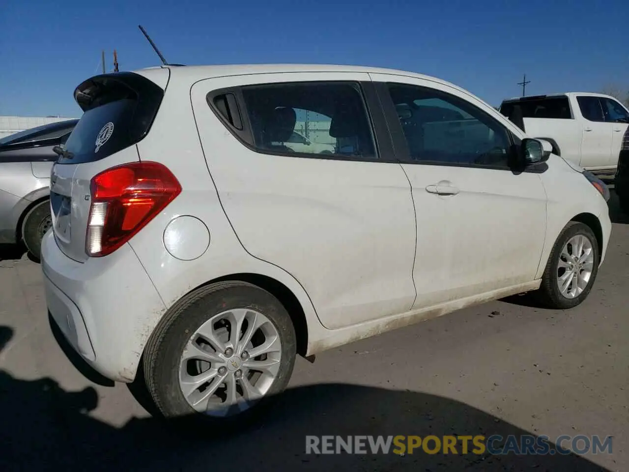 3 fotografías del automóvil dañado KL8CD6SA6LC416608 CHEVROLET SPARK 2020