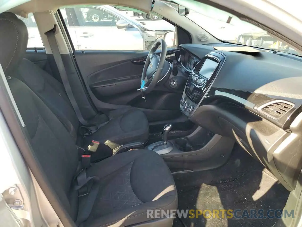 7 fotografías del automóvil dañado KL8CD6SA7LC418951 CHEVROLET SPARK 2020
