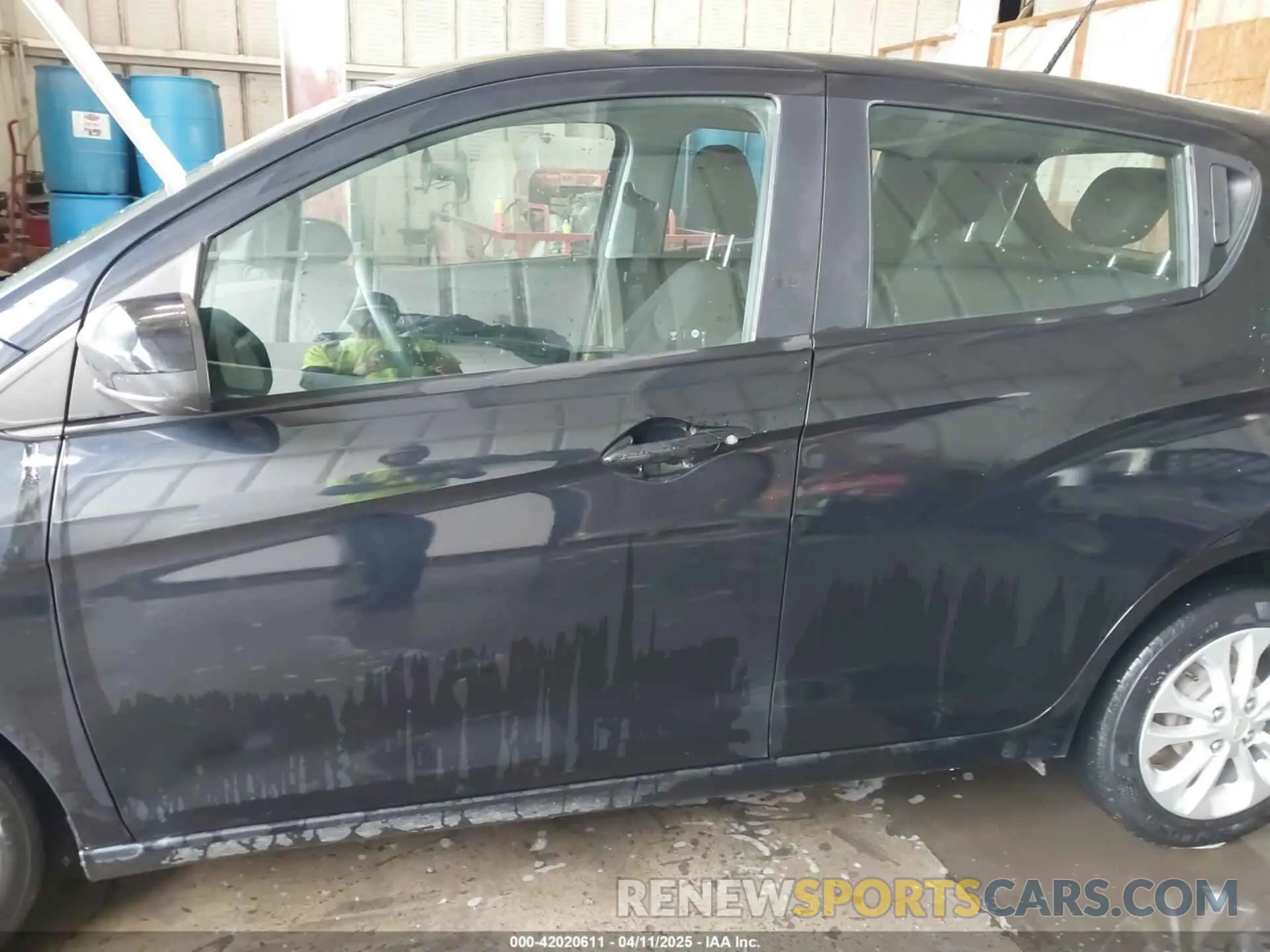 14 fotografías del automóvil dañado KL8CD6SA8LC445608 CHEVROLET SPARK 2020