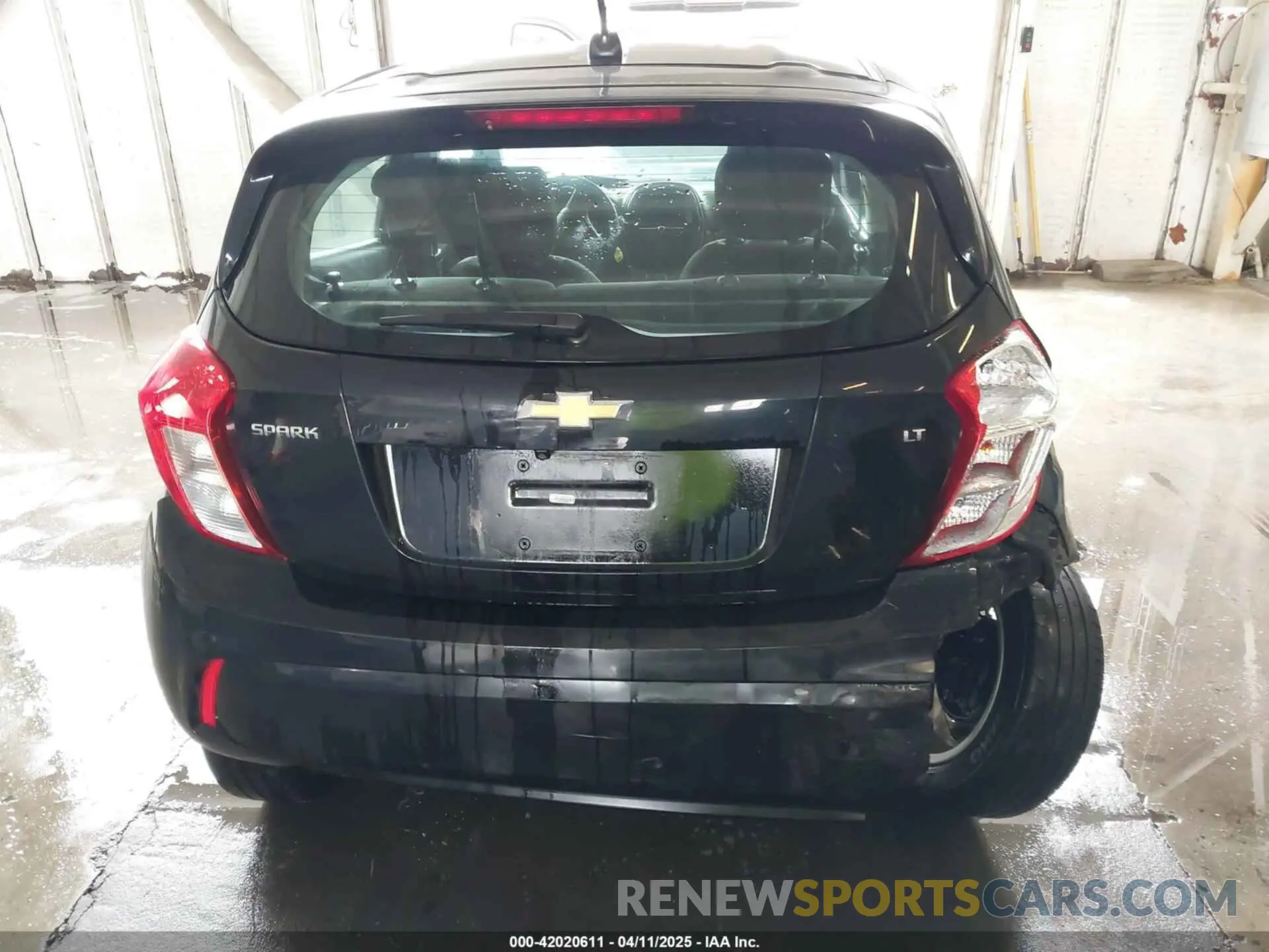16 fotografías del automóvil dañado KL8CD6SA8LC445608 CHEVROLET SPARK 2020