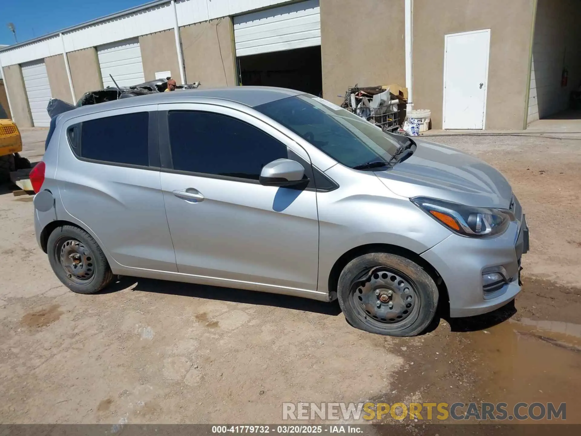 13 fotografías del automóvil dañado KL8CD6SA8LC449206 CHEVROLET SPARK 2020
