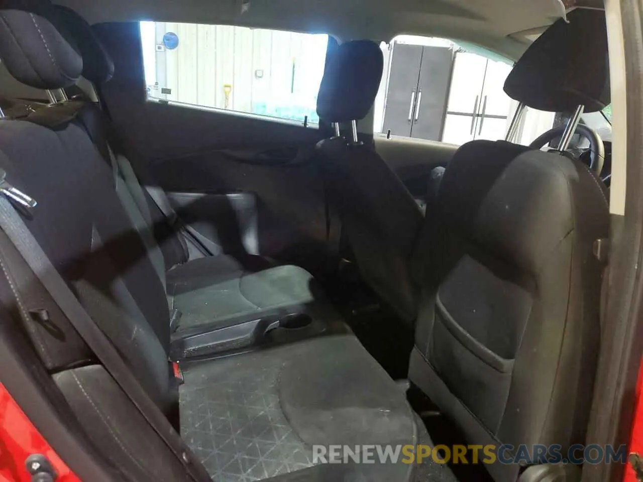 11 fotografías del automóvil dañado KL8CD6SA9LC429899 CHEVROLET SPARK 2020