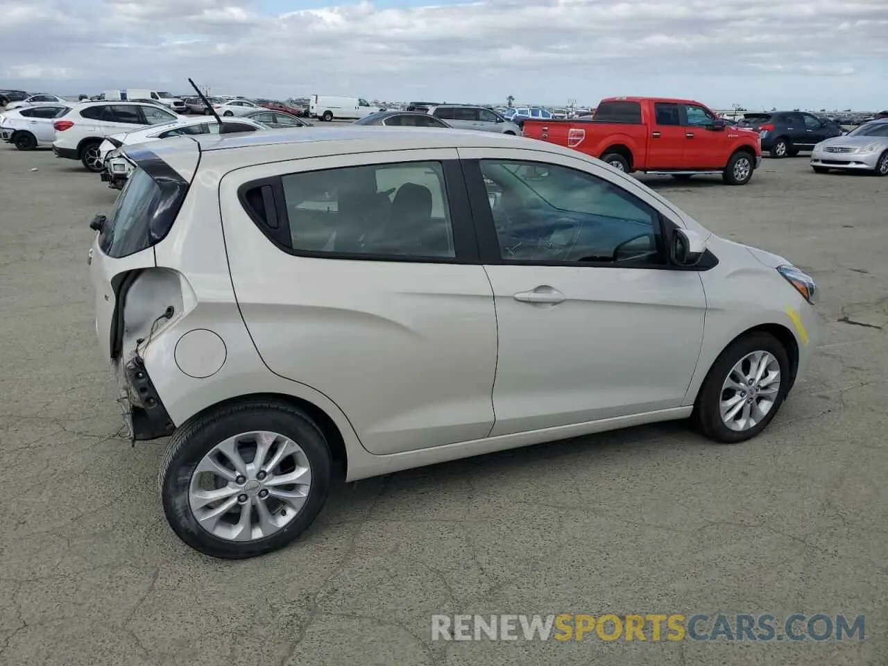3 fotografías del automóvil dañado KL8CD6SA9LC443057 CHEVROLET SPARK 2020