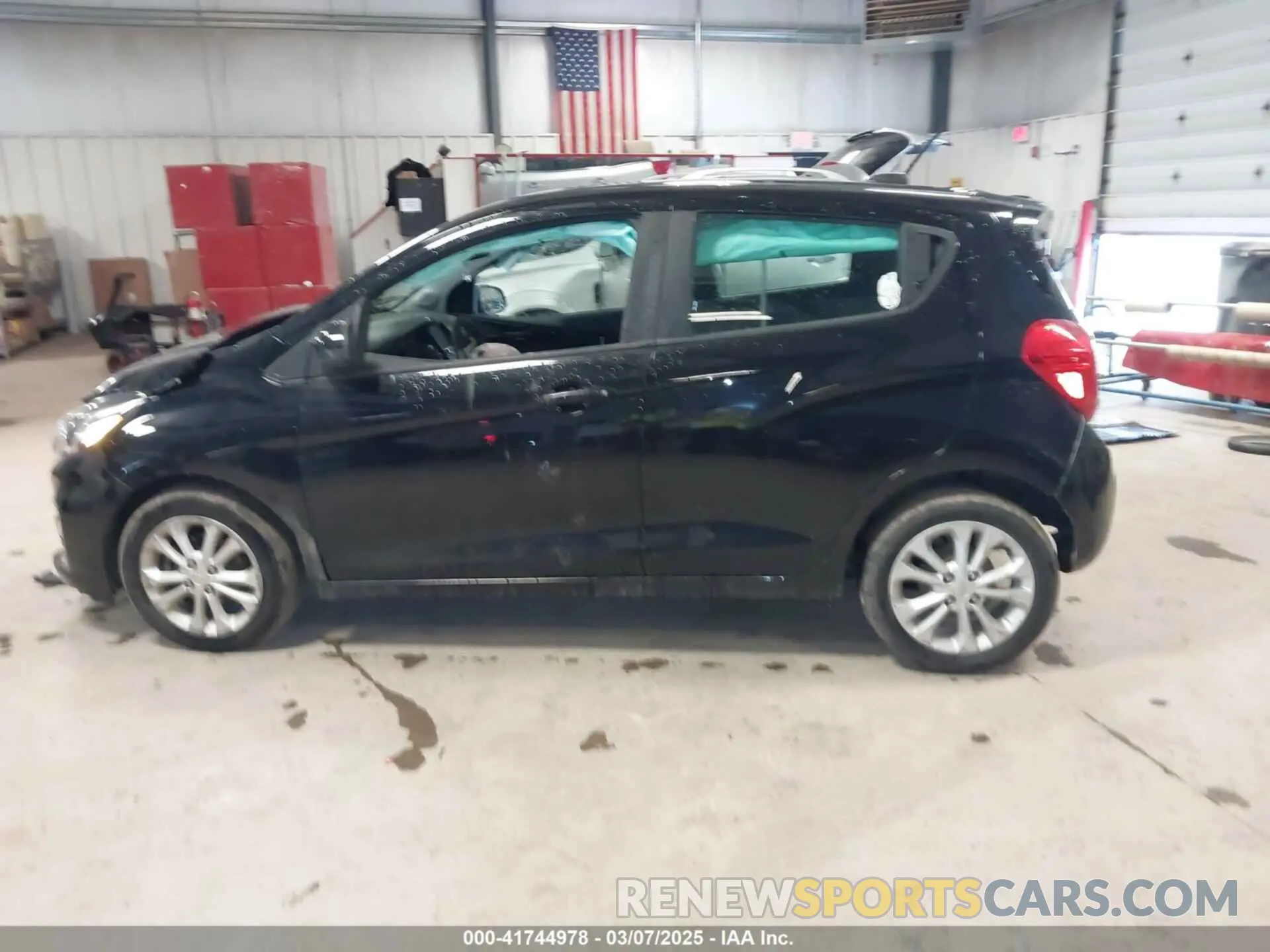 14 fotografías del automóvil dañado KL8CD6SA9LC444919 CHEVROLET SPARK 2020