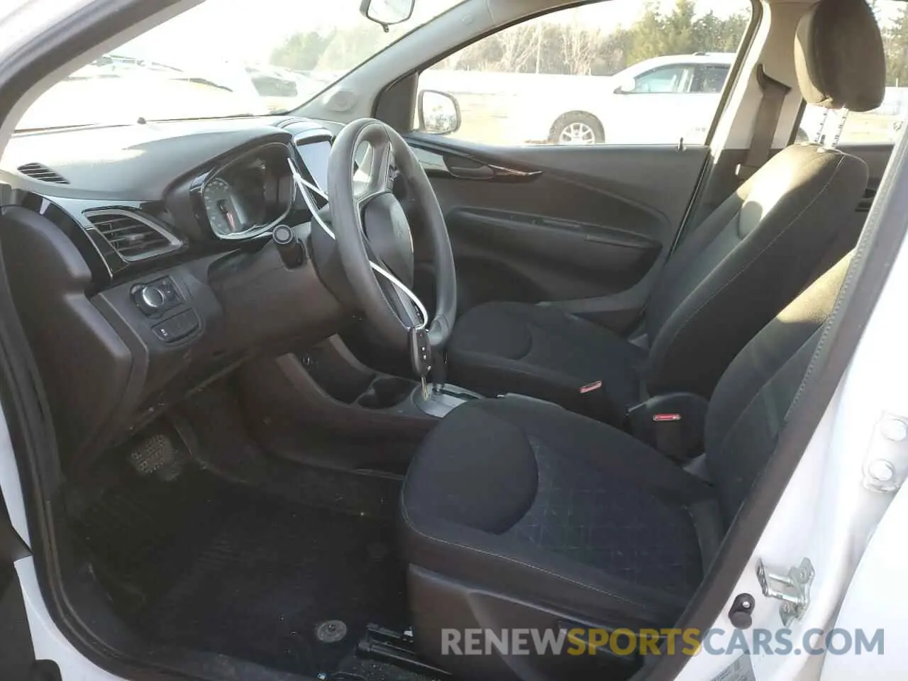 7 fotografías del automóvil dañado KL8CD6SA9LC459193 CHEVROLET SPARK 2020