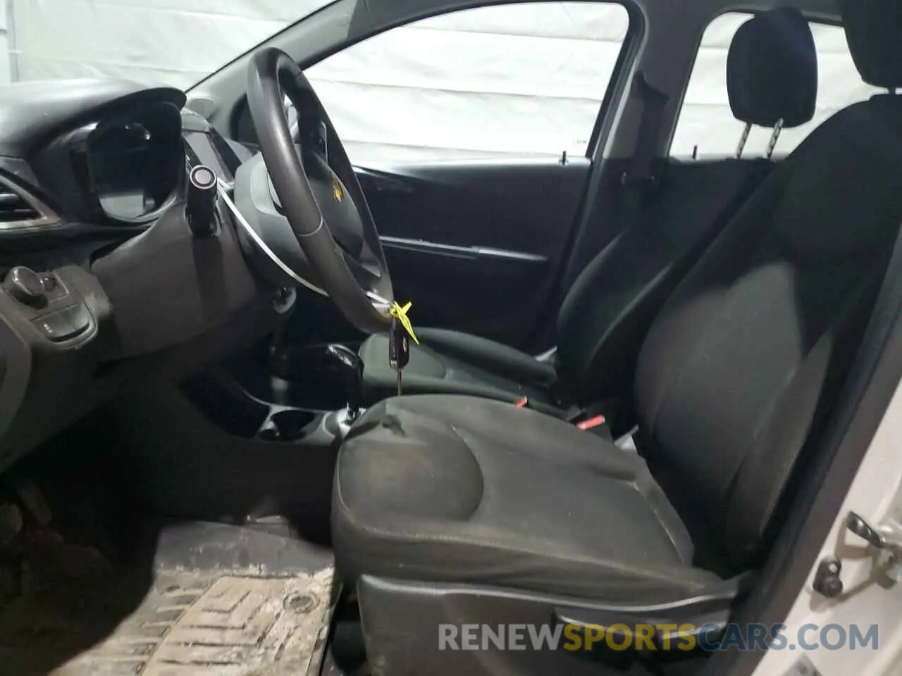 7 fotografías del automóvil dañado KL8CD6SA9LC465088 CHEVROLET SPARK 2020