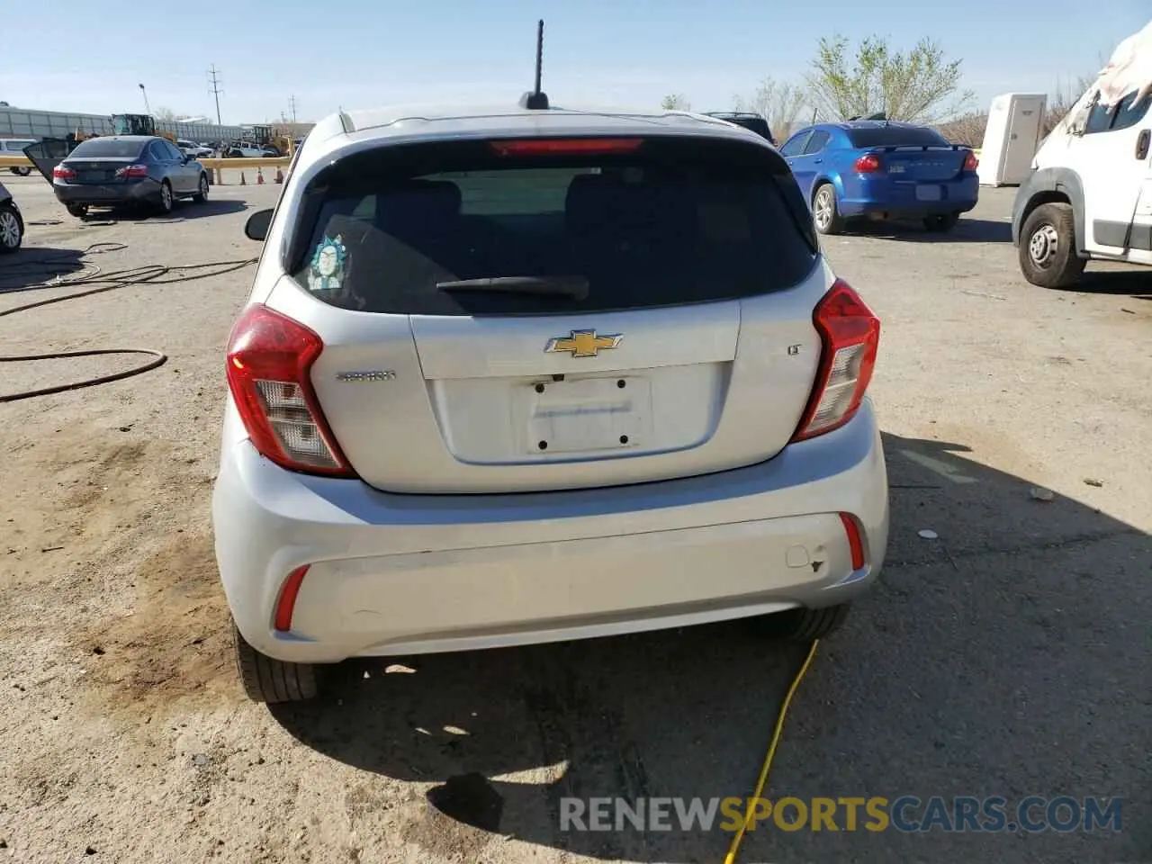 6 fotografías del automóvil dañado KL8CD6SAXLC428339 CHEVROLET SPARK 2020