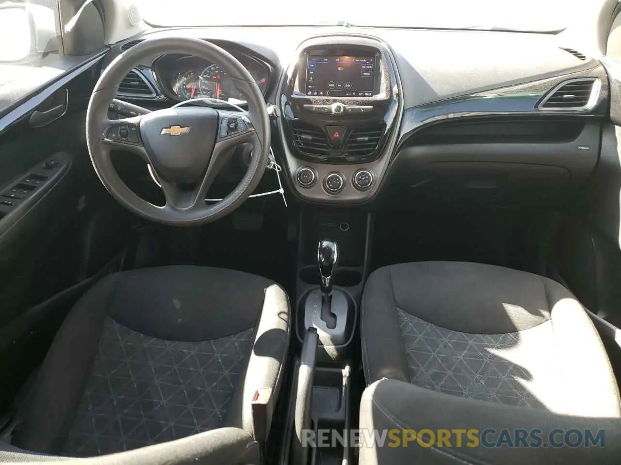 8 fotografías del automóvil dañado KL8CD6SAXLC428339 CHEVROLET SPARK 2020