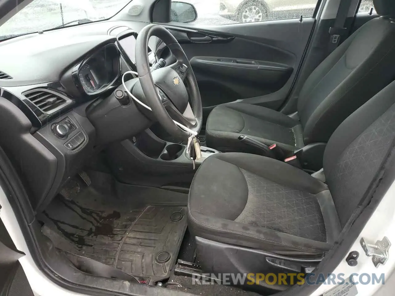 7 fotografías del automóvil dañado KL8CD6SAXLC458005 CHEVROLET SPARK 2020