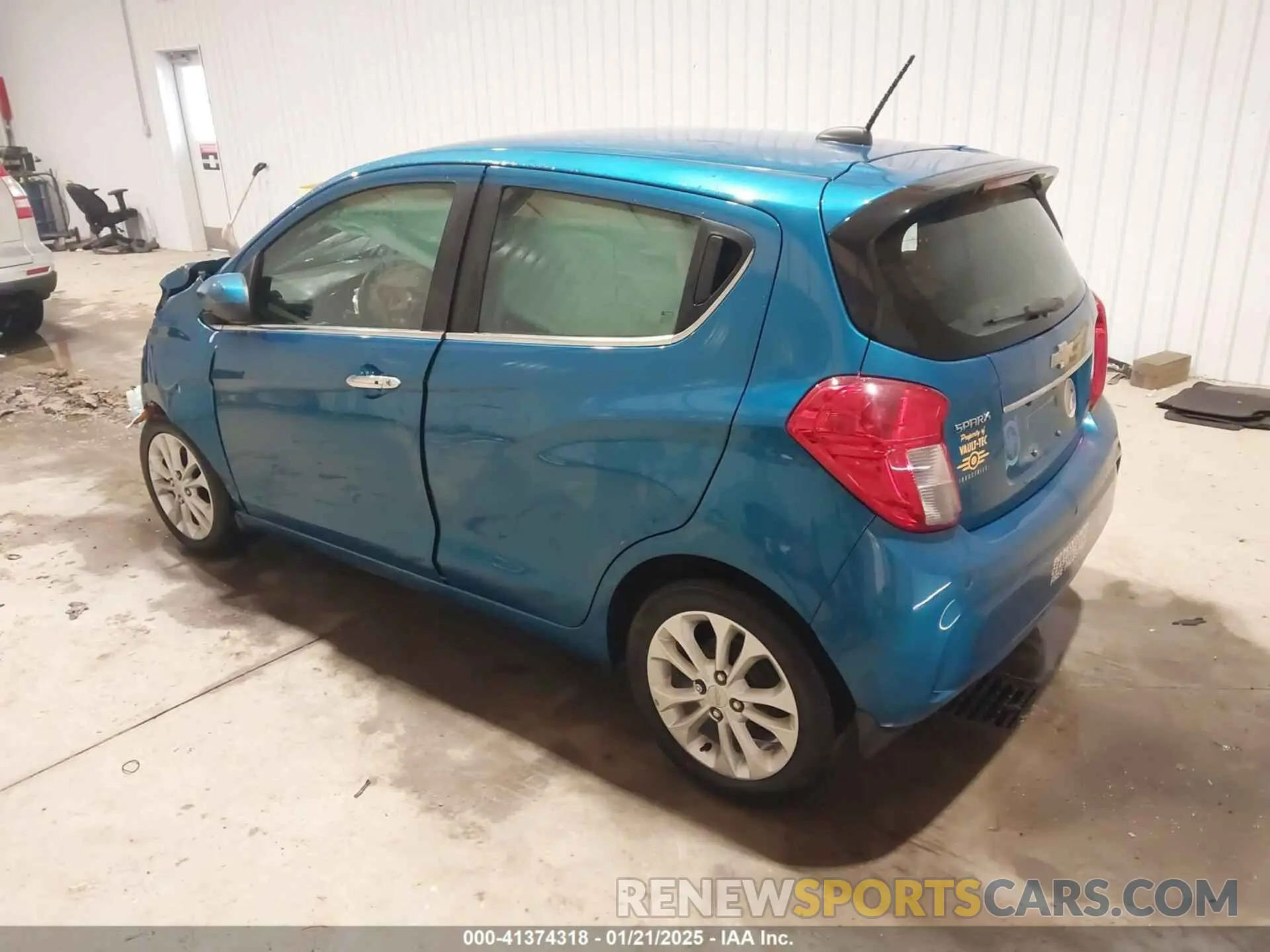 3 fotografías del automóvil dañado KL8CF6SA0LC467113 CHEVROLET SPARK 2020
