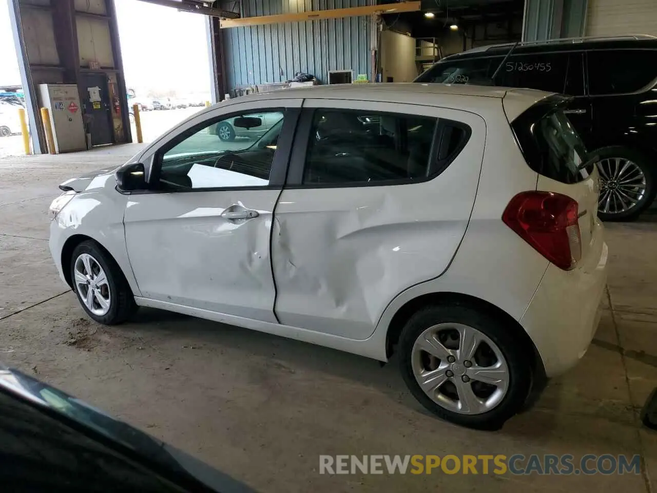 2 fotografías del automóvil dañado KL8CA6SA4MC741459 CHEVROLET SPARK 2021