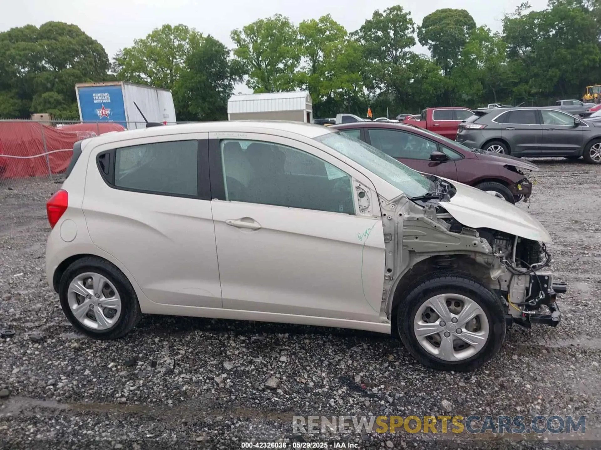 13 fotografías del automóvil dañado KL8CA6SA6MC736232 CHEVROLET SPARK 2021