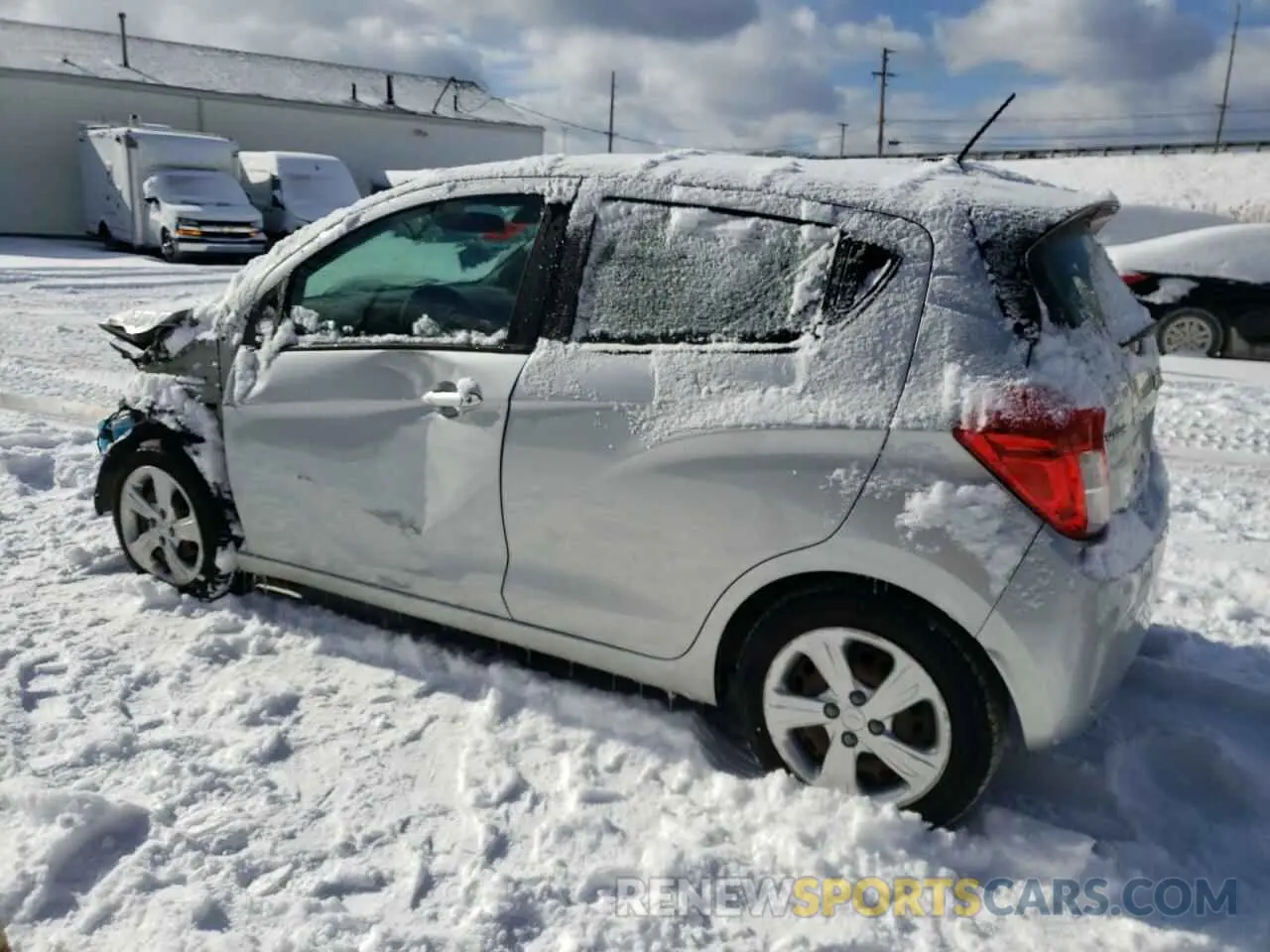 2 fotografías del automóvil dañado KL8CA6SA6MC745125 CHEVROLET SPARK 2021