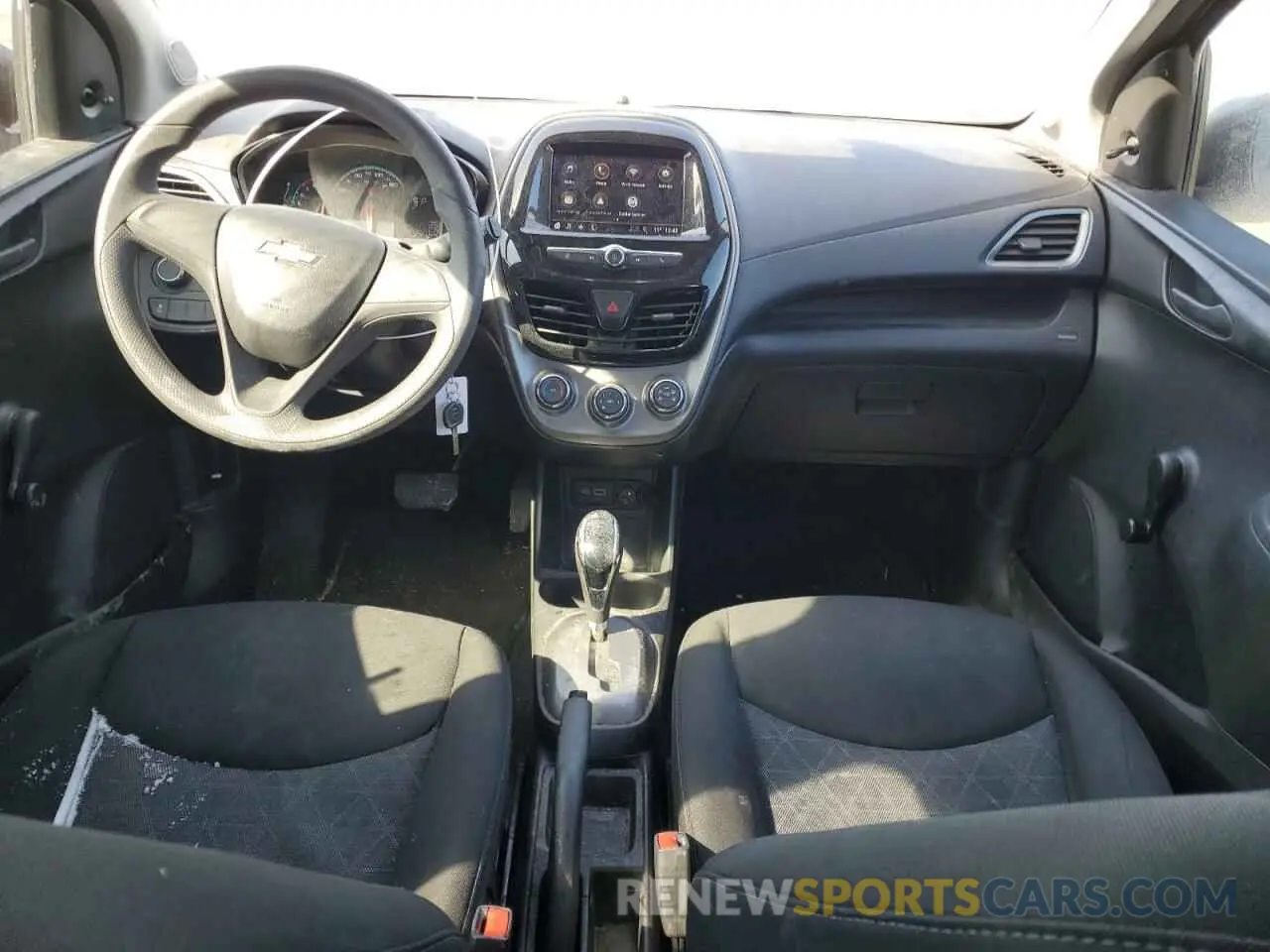 8 fotografías del automóvil dañado KL8CB6SA0MC710691 CHEVROLET SPARK 2021