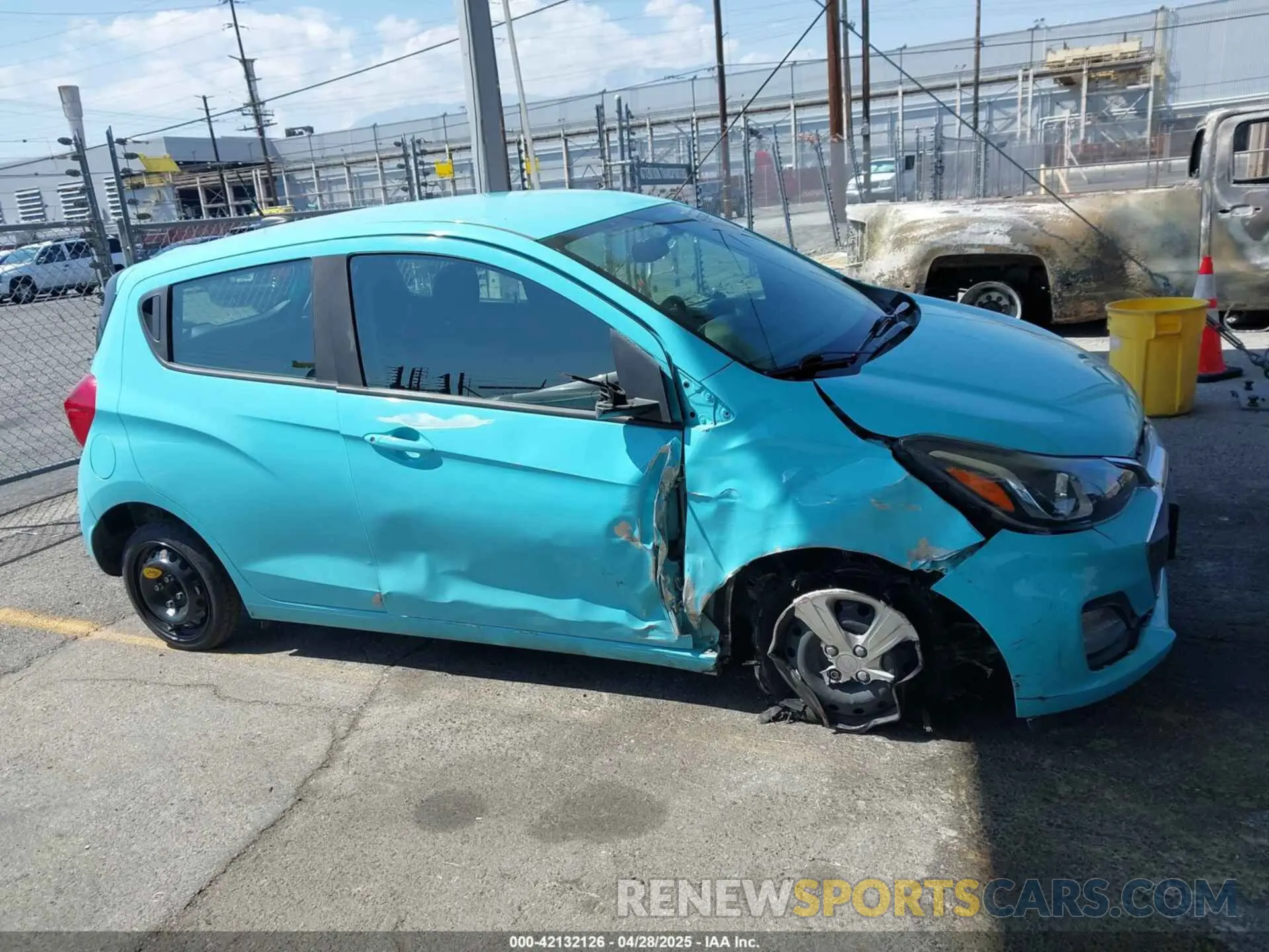 13 fotografías del automóvil dañado KL8CB6SA1MC710473 CHEVROLET SPARK 2021