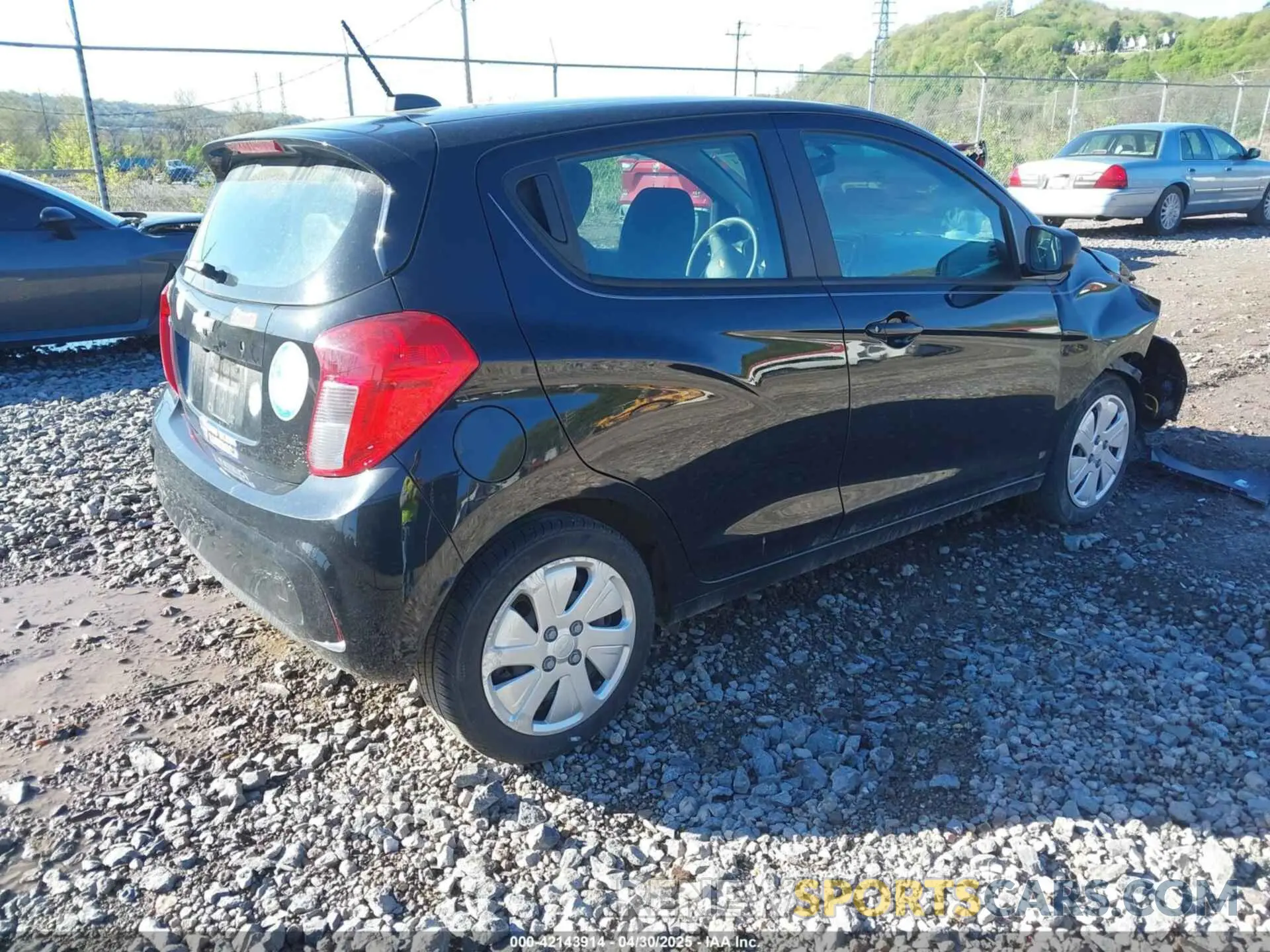 4 fotografías del automóvil dañado KL8CB6SA2MC224724 CHEVROLET SPARK 2021