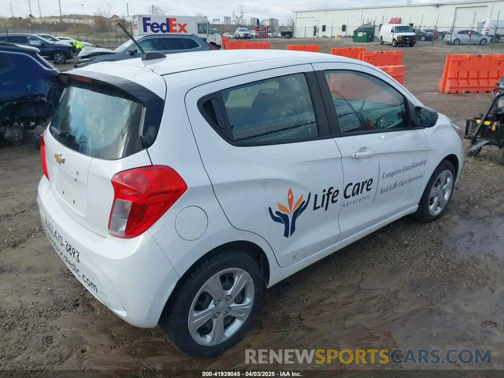 4 fotografías del automóvil dañado KL8CB6SA2MC729890 CHEVROLET SPARK 2021